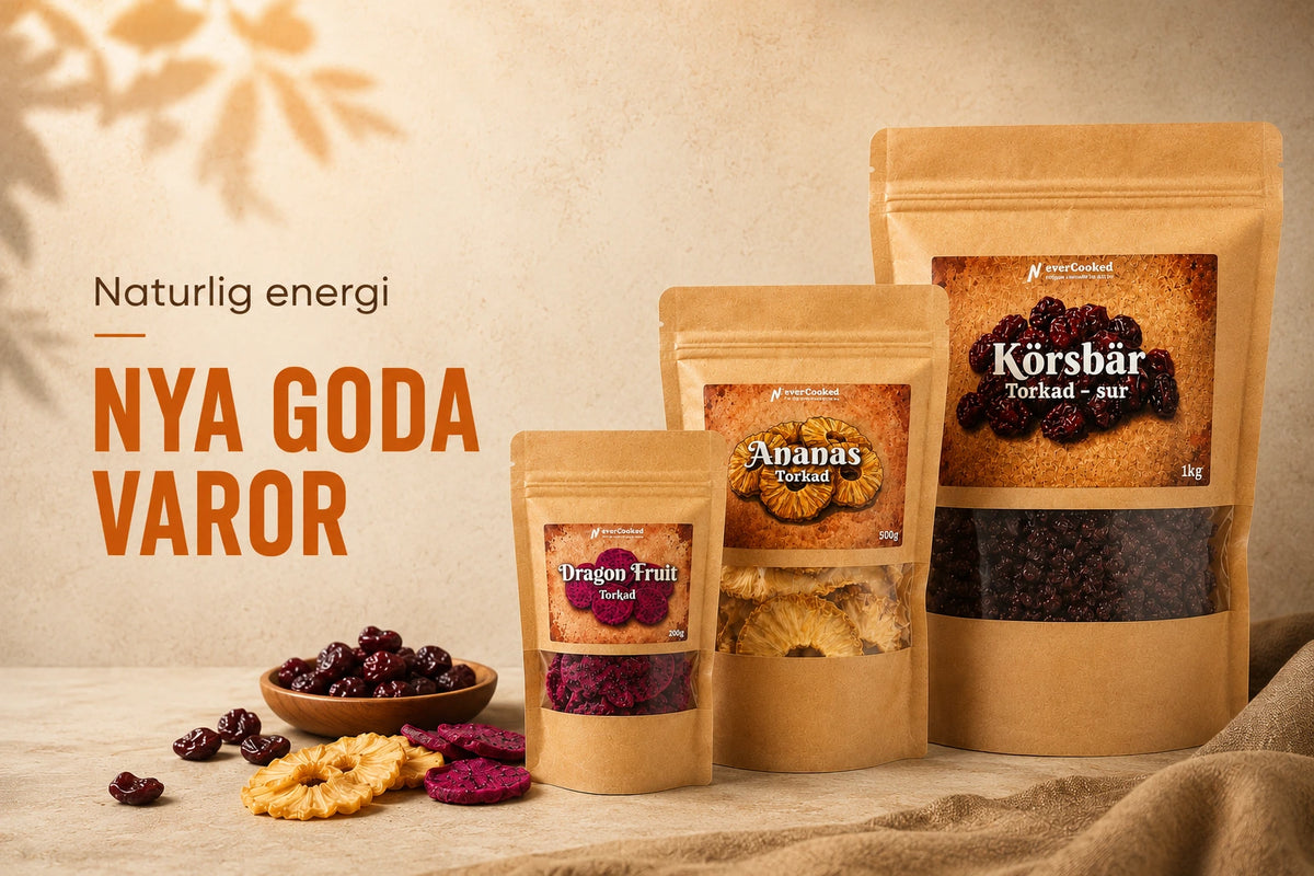 Torkad frukt från NeverCooked – drakfrukt, ananas och sura körsbär i kraftpåsar. Naturlig energi – nya goda vanor.
